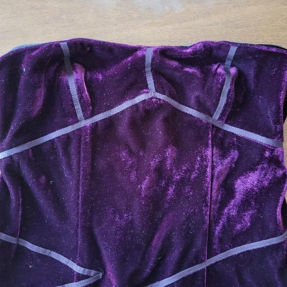 Short dress - Picture 2 of 4